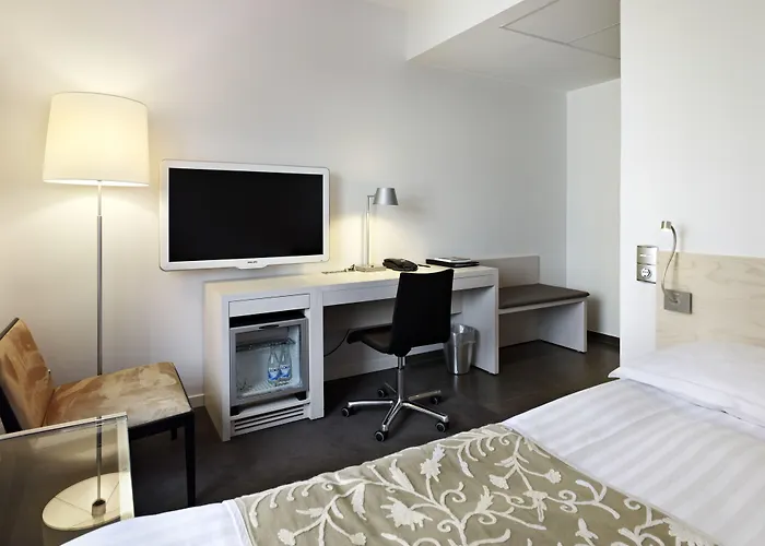 Hotel Riverton